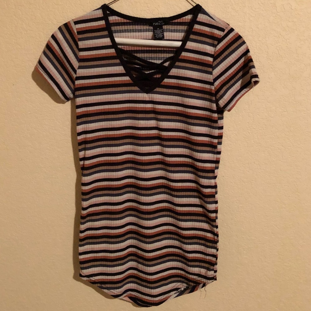 Fitted tee